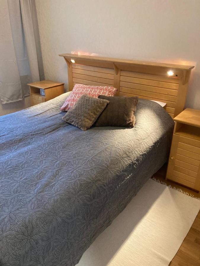 Omakotitalo Keskustan Laehellae Apartman Joensuu Kültér fotó