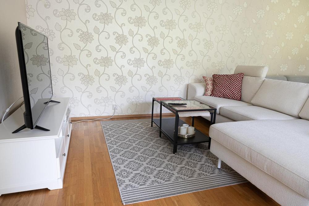 Omakotitalo Keskustan Laehellae Apartman Joensuu Kültér fotó
